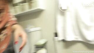 Sexy Ginger Teen Takes A Shit On Cam