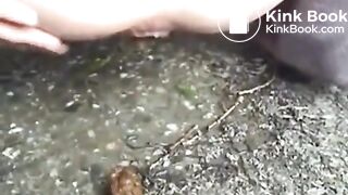 Sexy babe decides to poop outdoor