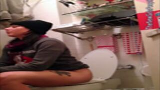 Home and public poops