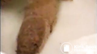 Sexy pooping - video 118