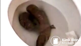 Sexy pooping - video 118