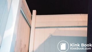 thick ass white trash poops in the backyard