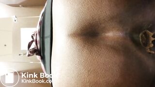 Big ebony ass shitting