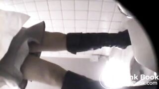 Japanese Girls Toilet Voyeurs (KTMC-011 1/3)