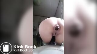 Sexy pooping - video 7