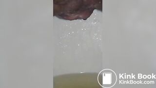 Pooping girl - video 27