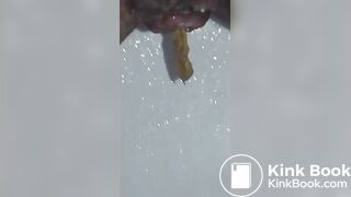 Pooping girl - video 27