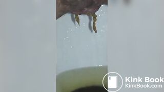 Pooping girl - video 27