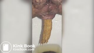 Pooping girl - video 27