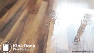 Annie power pissing