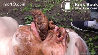 Eating a thick load a shit!!!.