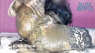 Shit in pussy lady scat / mierda en la concha