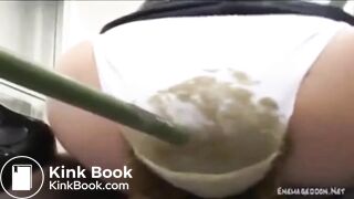 Huge Pantypoop - video 3