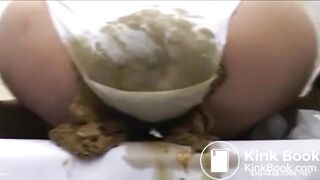 Huge Pantypoop - video 3