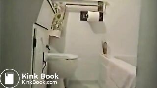 Sexy pooping - video 134