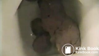 Sexy pooping - video 134