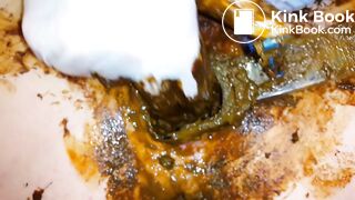 AC Stuffing Her Cunt With Shit