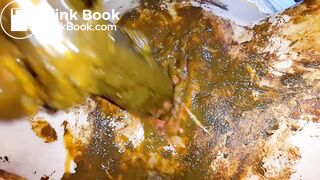 AC Stuffing Her Cunt With Shit