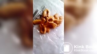 Girl Pooping - video 14