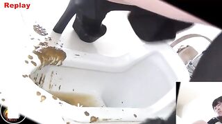 Japanese girls can't hold it longer 03