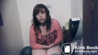 Cute girl pooping voyeur
