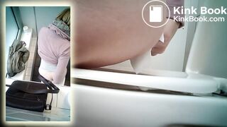 Hot blonde voyeur diarrhea dumping