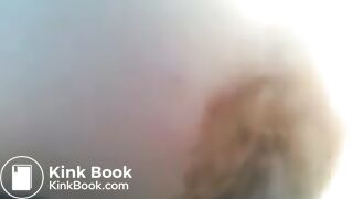 Sujando o pau de merda