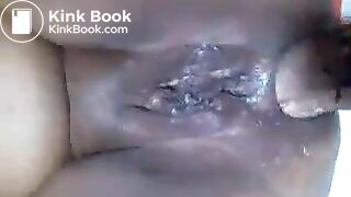 Double fist scato sur pute brésilienne