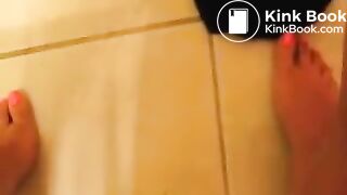 2 girls talking and pooping