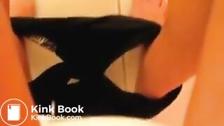 2 girls talking and pooping