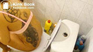 tattooed girl on toilet 8