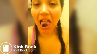 Amateur Shit Eating Woman 9