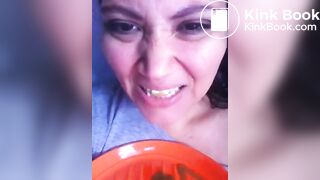 Amateur Shit Eating Woman 5