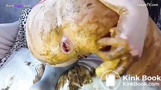 SHITTY MASTURBATION WITH BANANA AND SCAT EATING