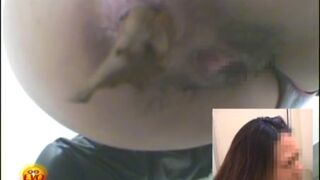 Japanese toilet voyeur2