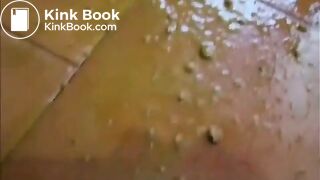 Chick Has diarrhea during panty poop