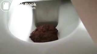 amateur girl diarrhea shit