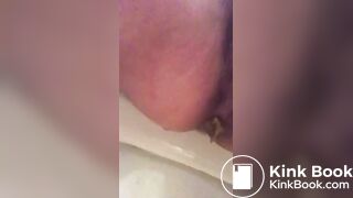 MYGIRLFRIEND poop - video 9