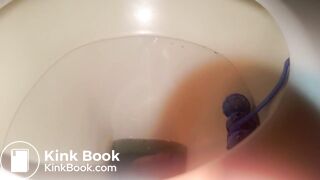 18-year old girl poopin in toilet