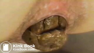 Japanese Female Scat