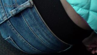 alina pooping