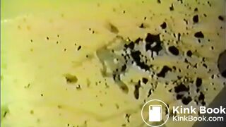 Vintage Amateur Mature Shitting-2