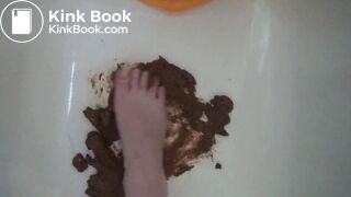 scat feet, I`d like to lick - video 2
