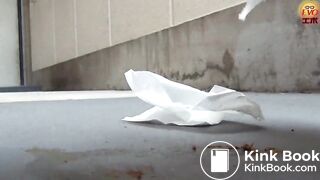 girls dropping a turd outside I