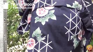 girls dropping a turd outside I