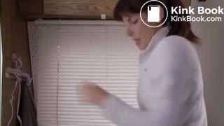 POOP SCENE 003 - Shit desperate