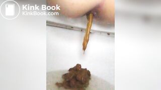 korean girls poop enjoy - video 3