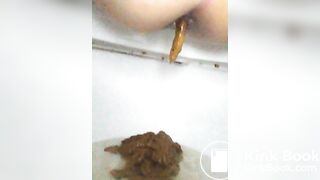 korean girls poop enjoy - video 3