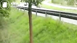 outdoor shitting girl - video 2