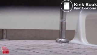 Broken toilet - video 2